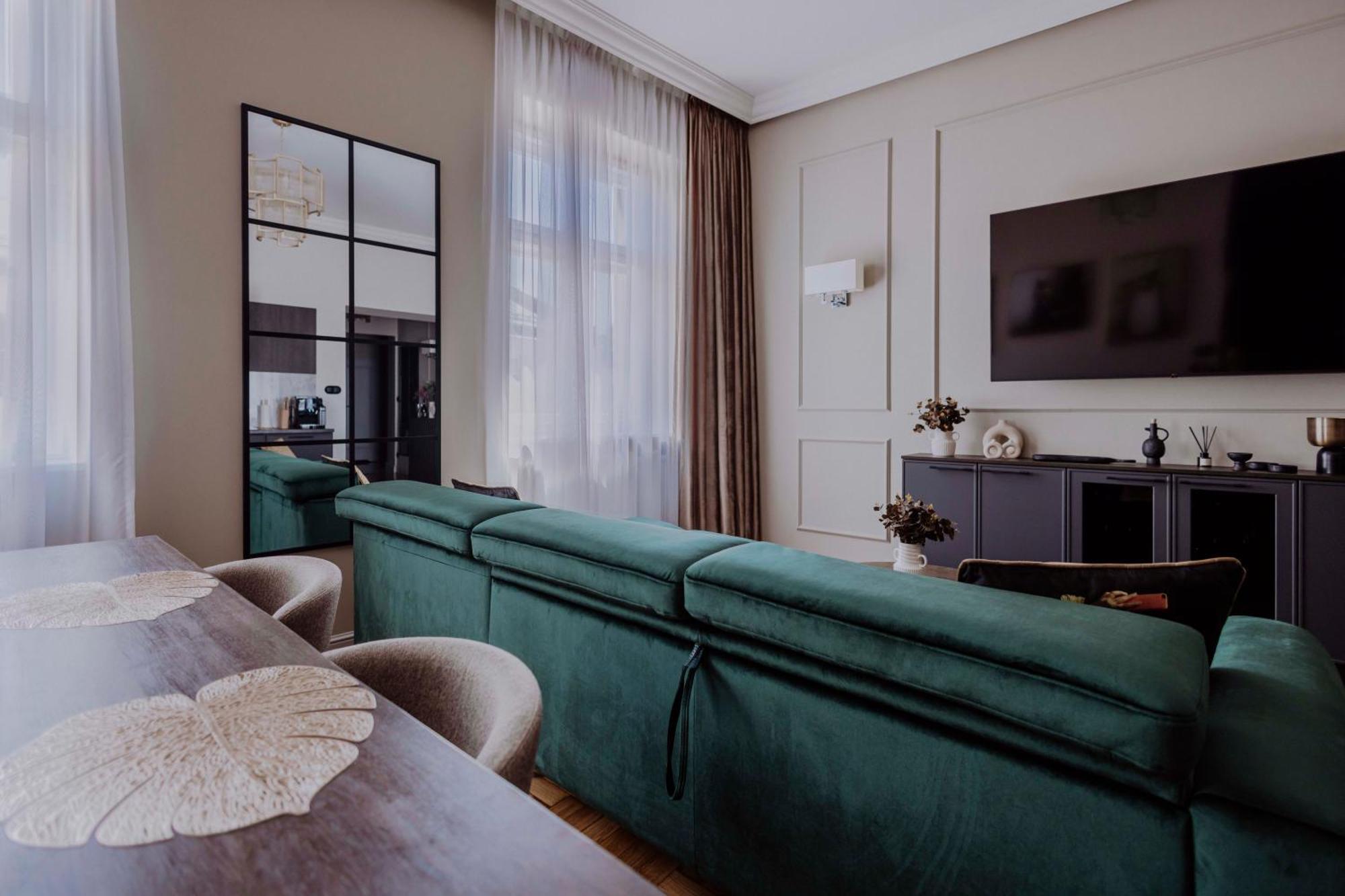 Crown Pearl - Wonderful Apartment, 110Scm, 4 Rooms Krakkó Kültér fotó